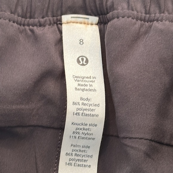 Lululemon Choose a Side Reversible Super-High Rise Short 4" SZ 8 - Picture 2 of 8